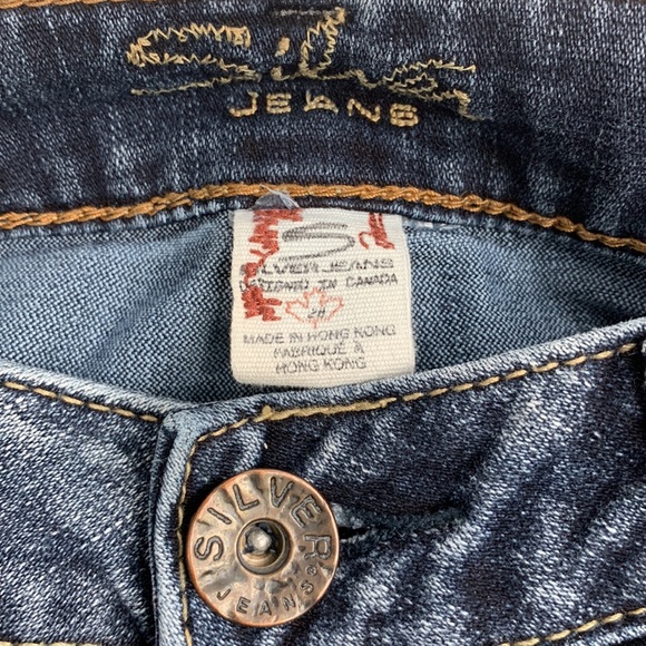 Silver Jeans Aiko Bootcut Size 28 Dark wash denim with stretch - Picture 6 of 13